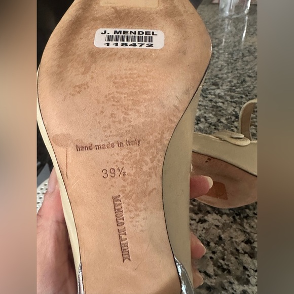 Manolo Blahnik Patent Leather Pumps Size 9.5 - Picture 7 of 13